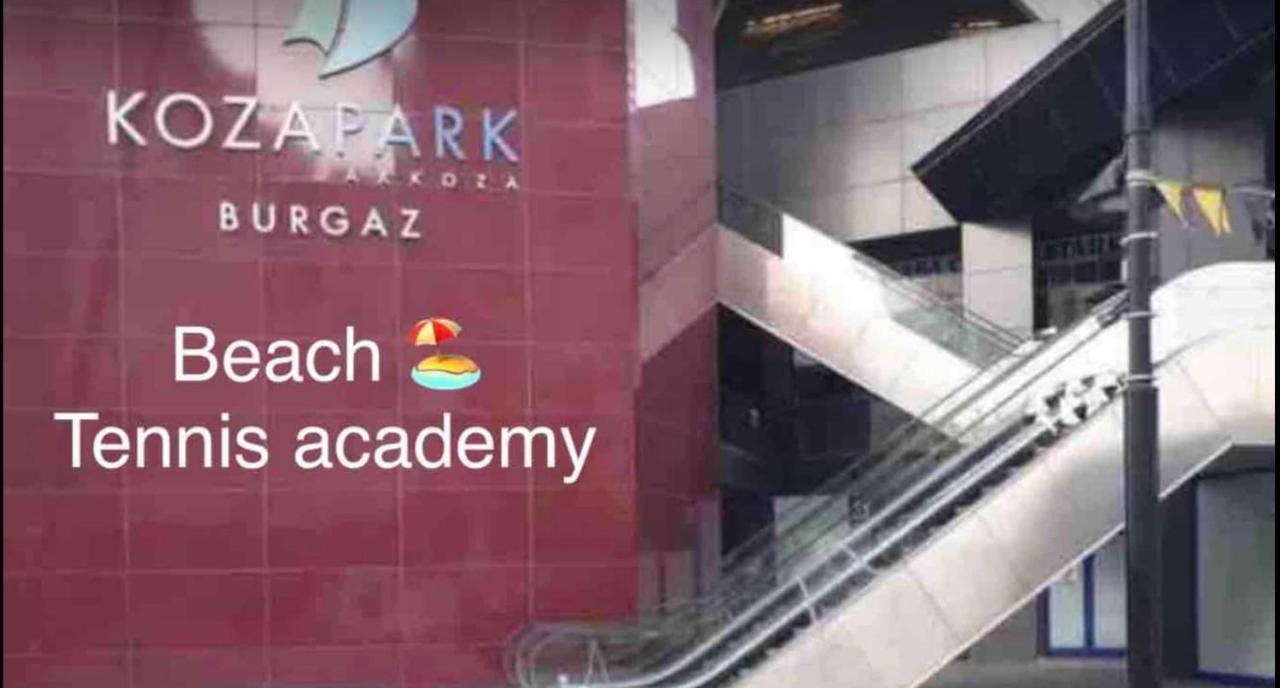 Kozapark Burgaz, Akbati Shopping Malls And Tennis Academy Istanbul Ngoại thất bức ảnh